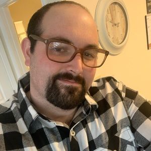 Meet your Posher, Christopher